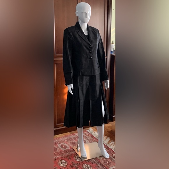 Shiny black silk long pleated dress with slits and short blazer 2 Pc suit US 12 - Picture 11 of 16